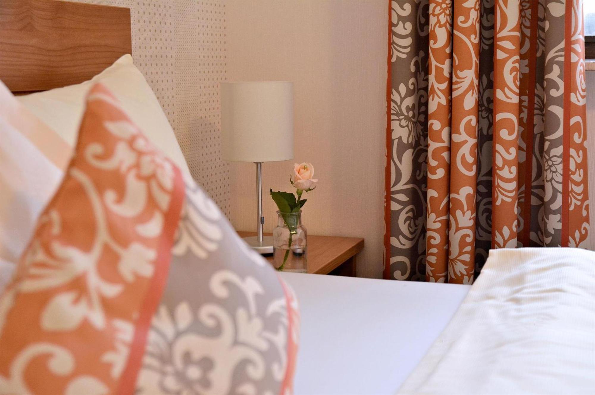 Rosenhotel Scherer Schiffweiler Eksteriør billede